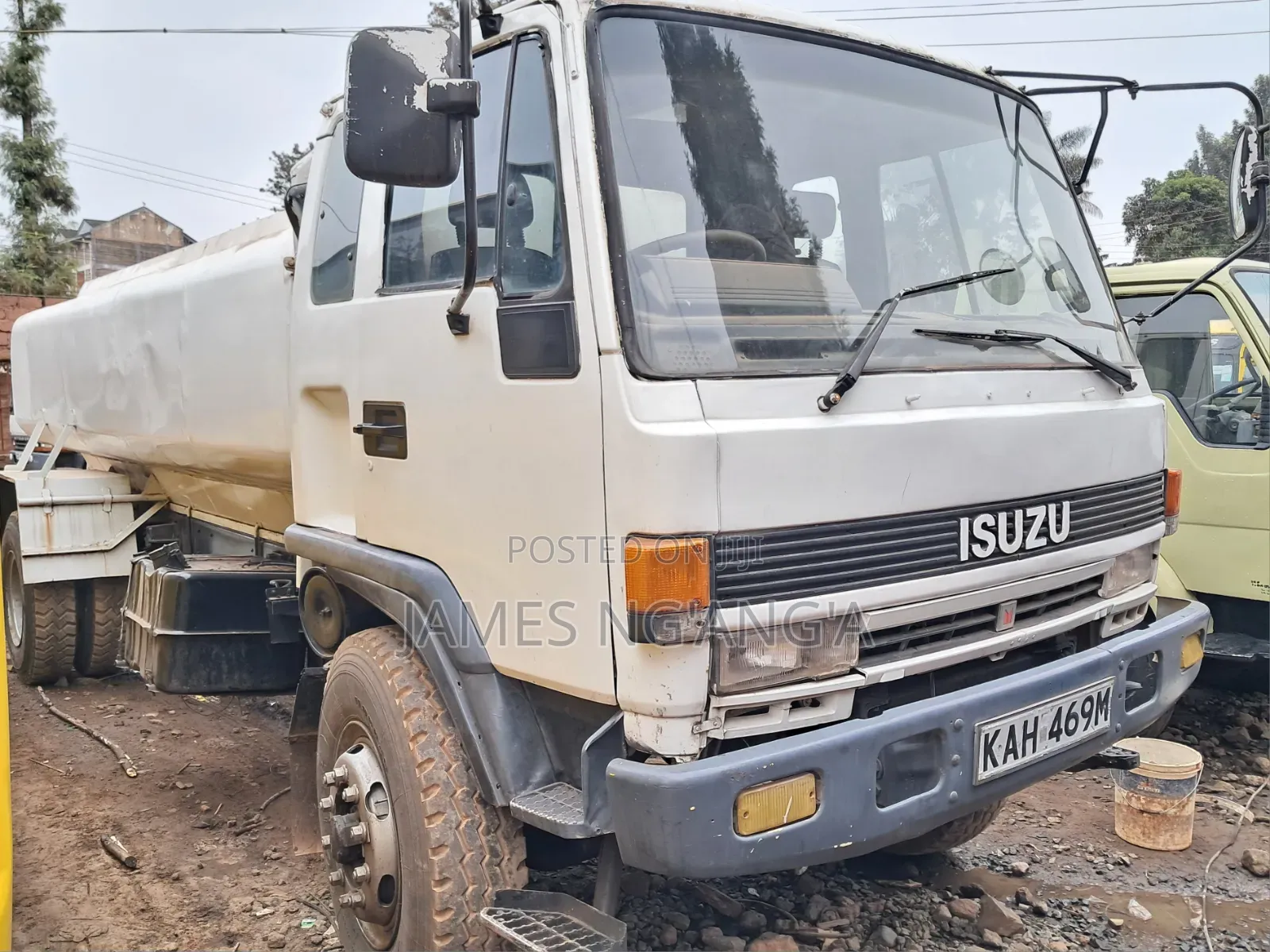 Isuzu FVR Lorry