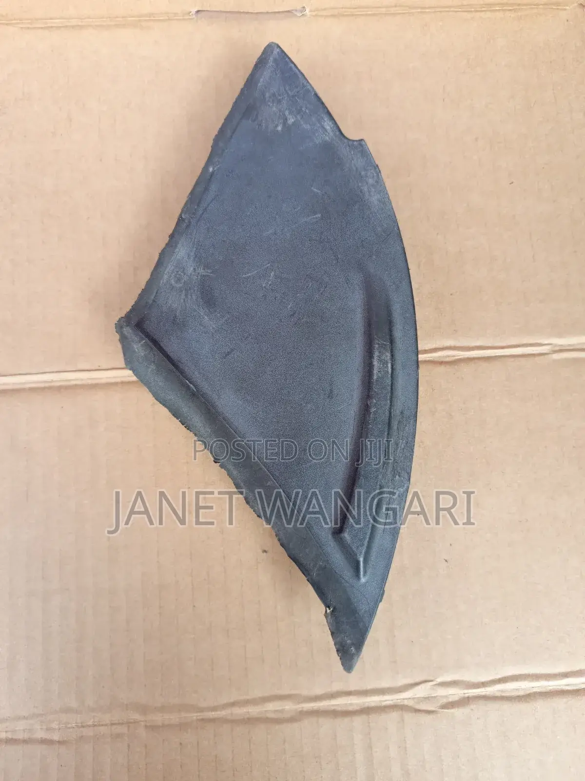 Windscreen Finisher/ Mirror Rubber Passo Moda