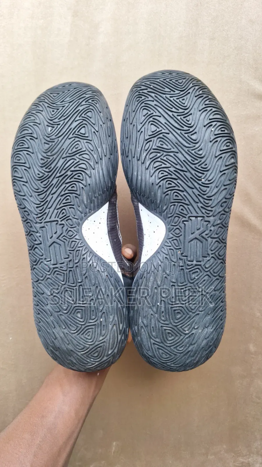 Basketball Shoes " Flytrap 4 "