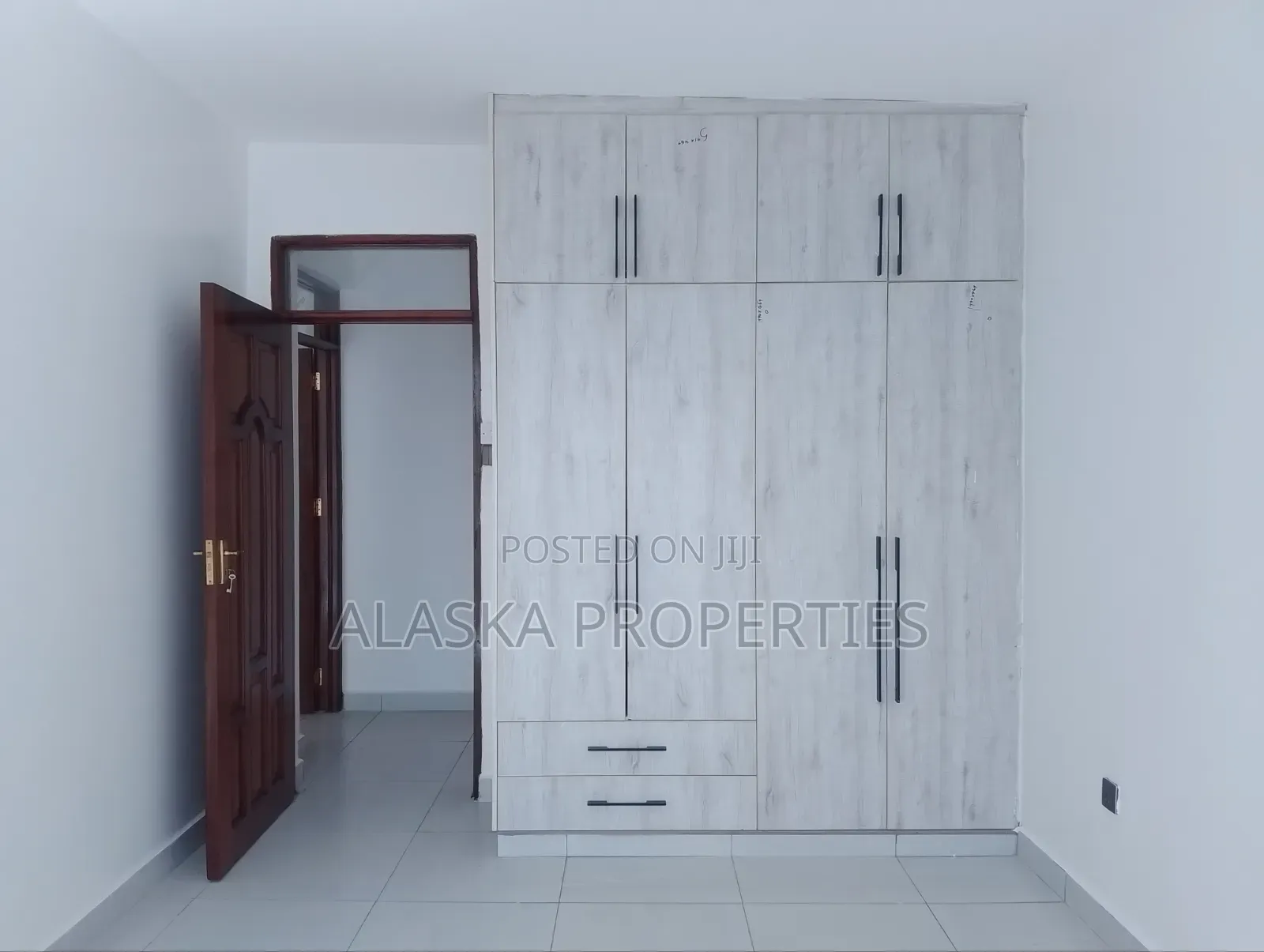 3bdrm Apartment in Nyali Estate for rent