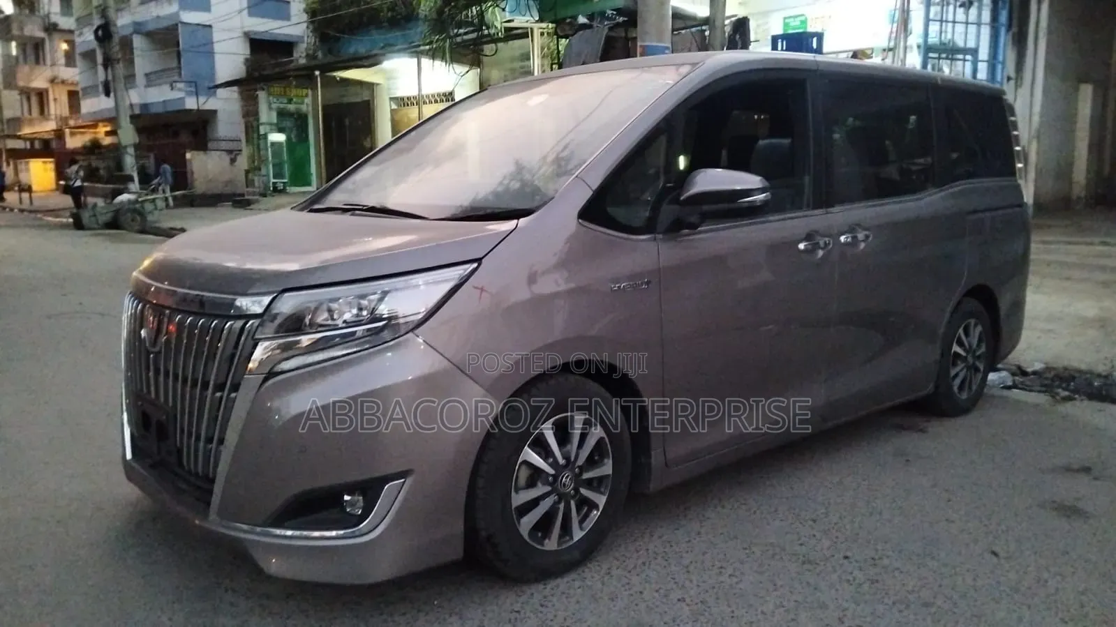 Toyota Esquire 2019 Gray