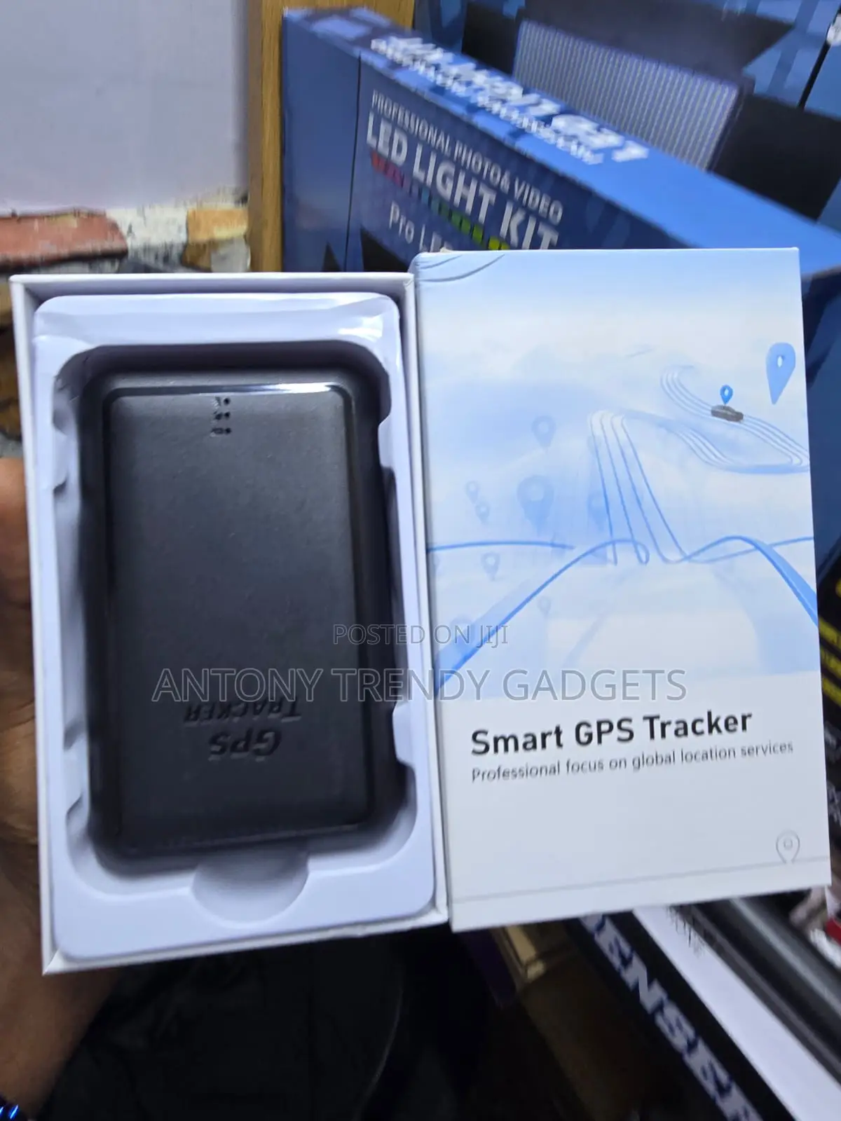 P11 4G Smart GPS Tracker 20000mAh Magnetic Vehicle Tracker