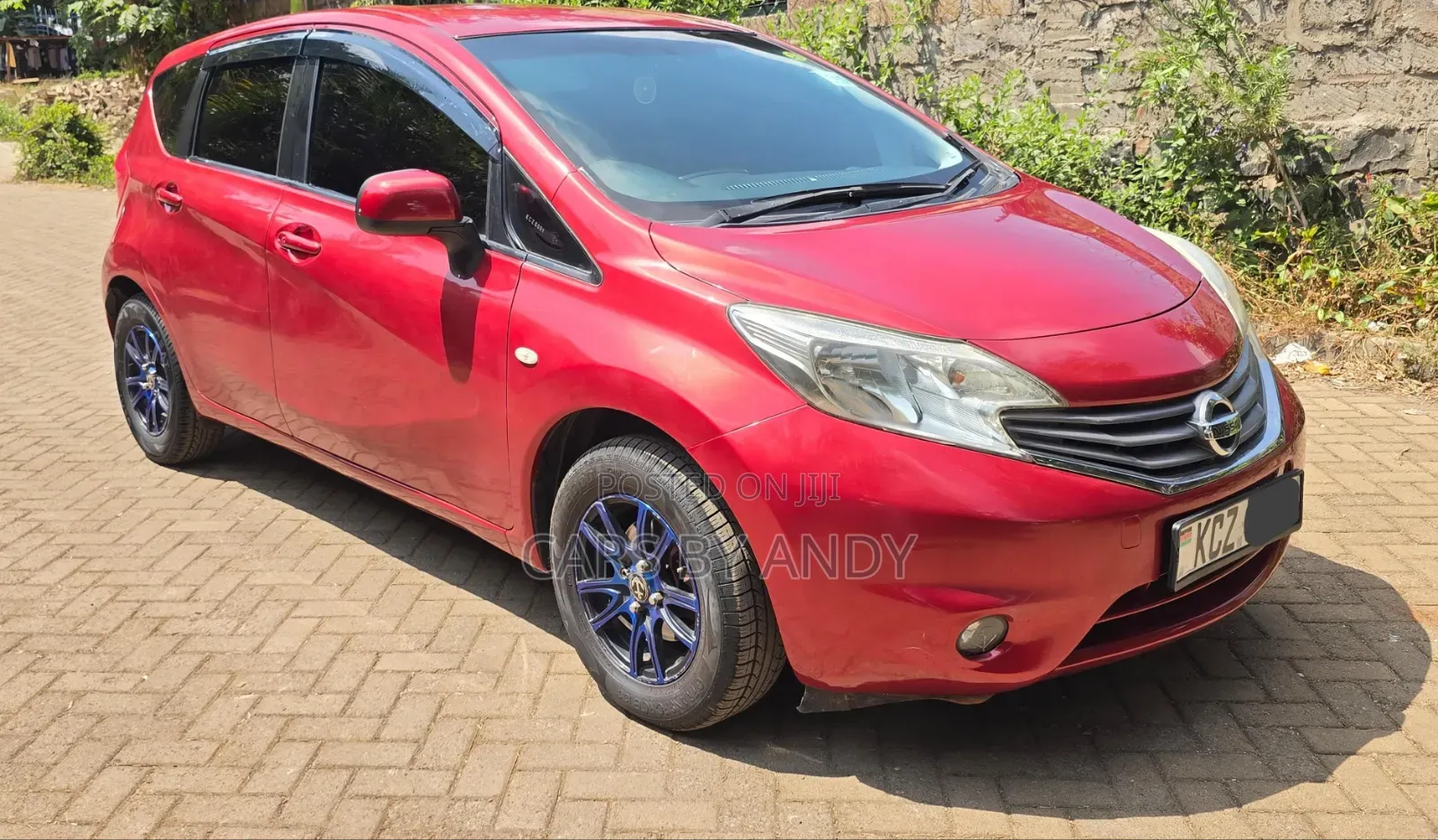 Nissan Note 2013 Red