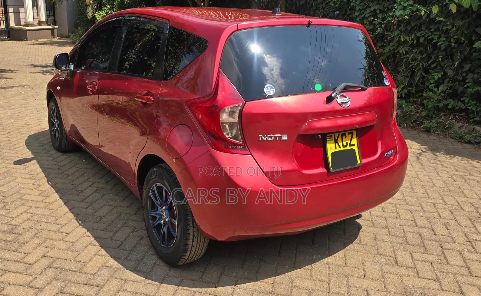 Nissan Note 2013 Red