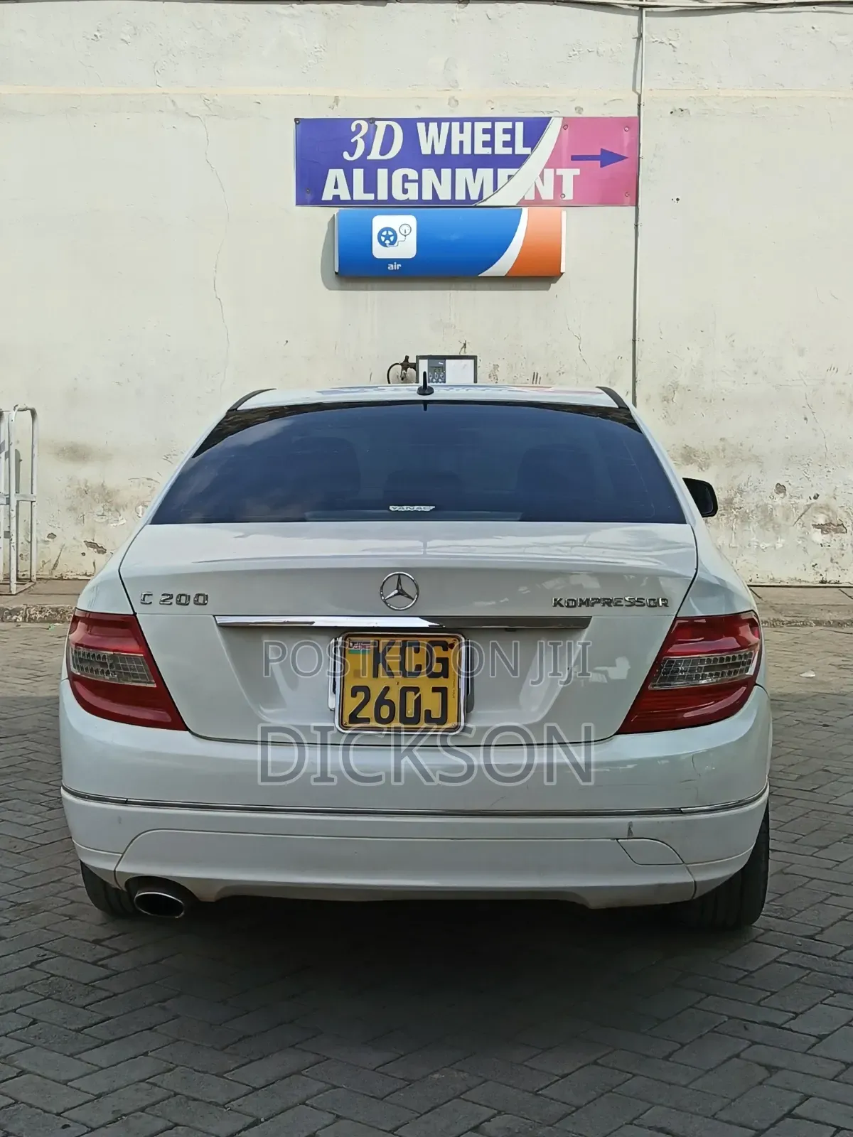 Mercedes-Benz C200 2010 White