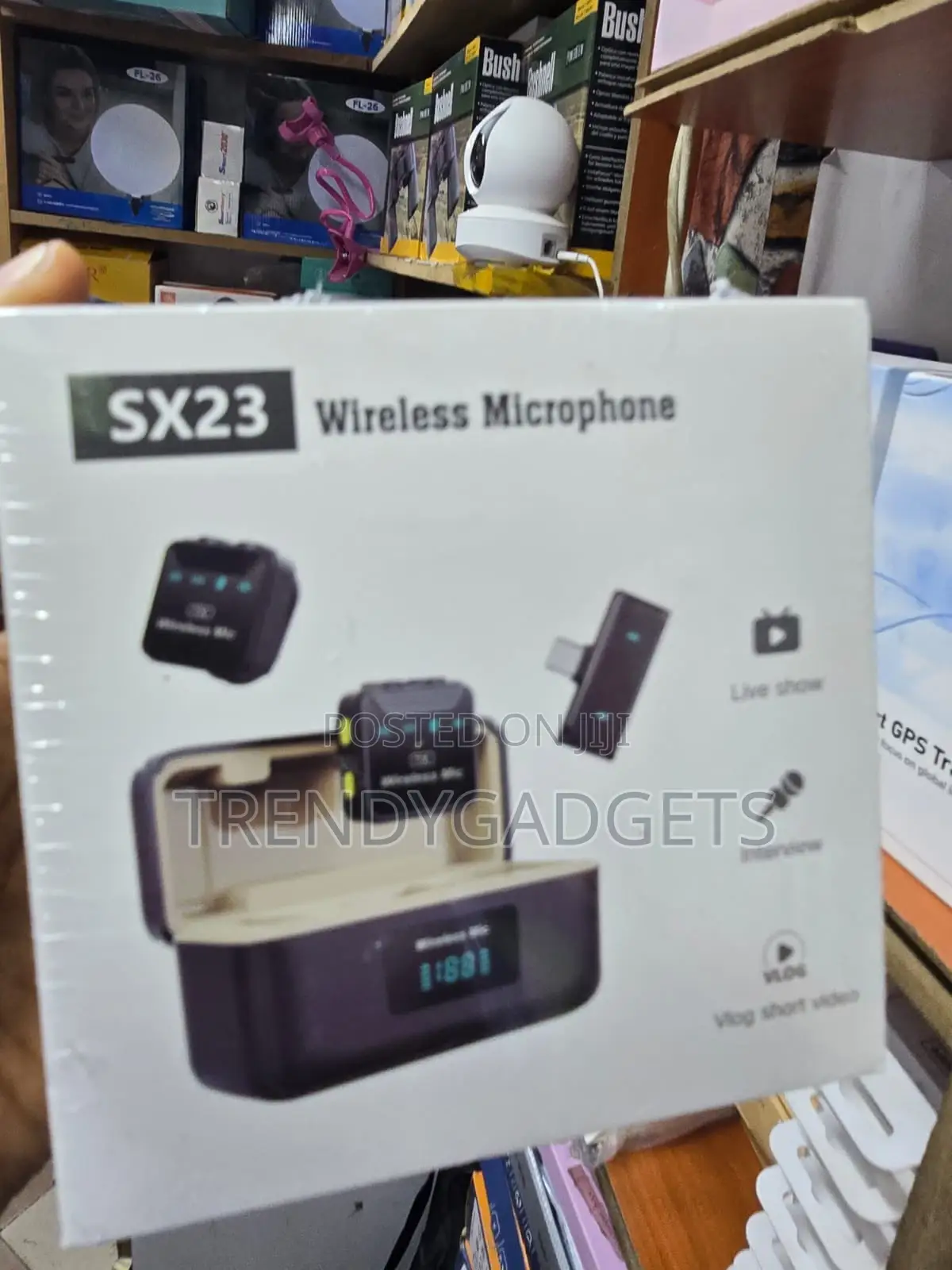 SX23 Wireless Clip-on Microphone for YouTube TikTok Podcast