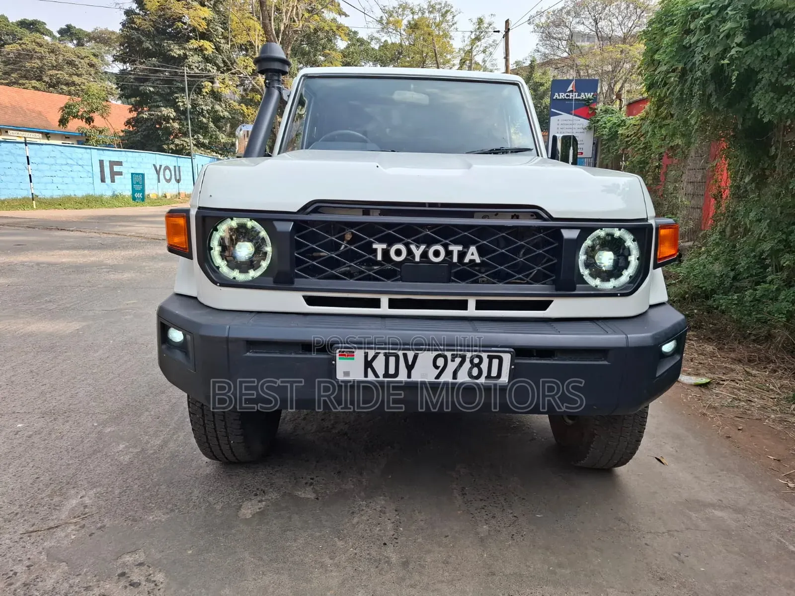 Toyota Land Cruiser 79 Series 2008 White