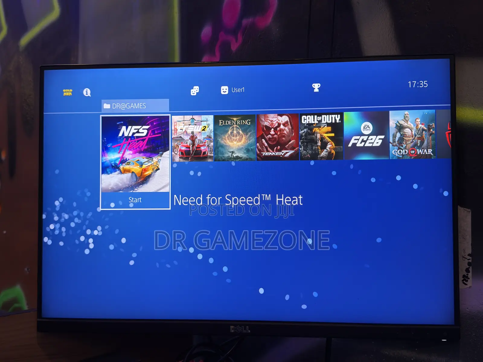 PlayStation 4 Slim 2TB CHIPPED 30 Games