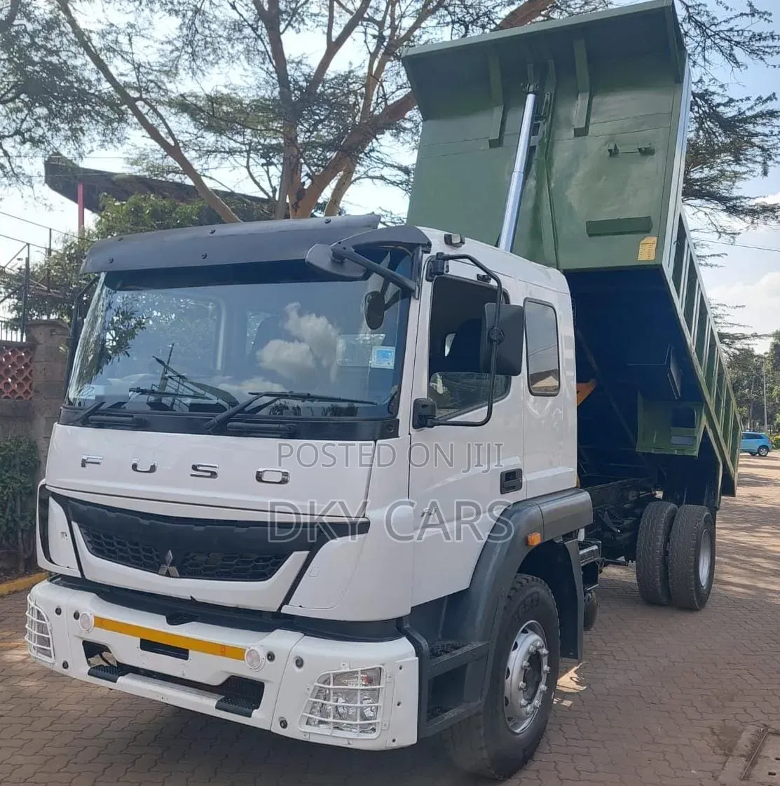 Mitsubishi Fuso Fj Tipper 2021 White