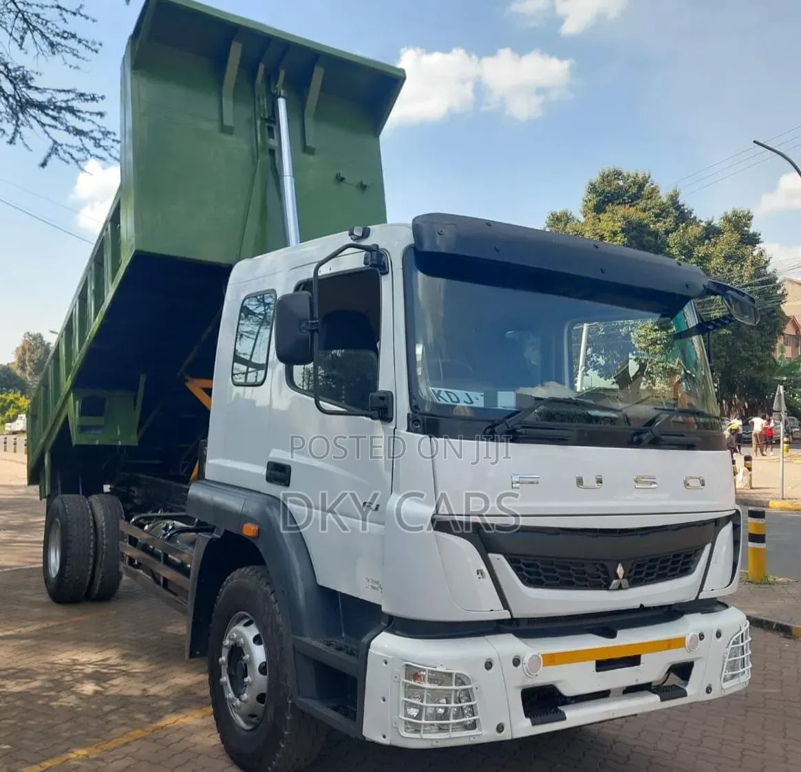 Mitsubishi Fuso Fj Tipper 2021 White