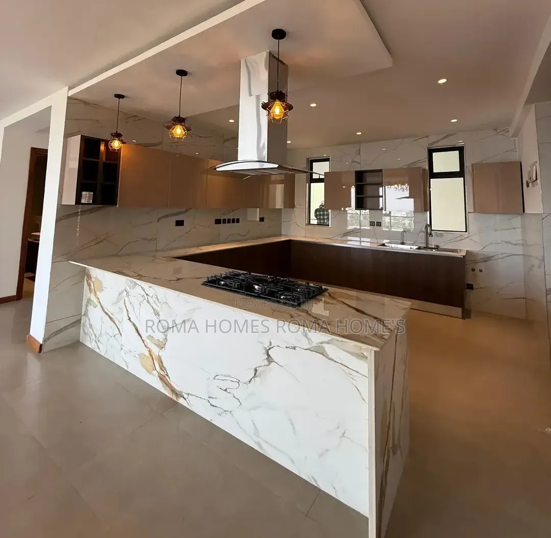 3bdrm Apartment in Riverside Estate for sale