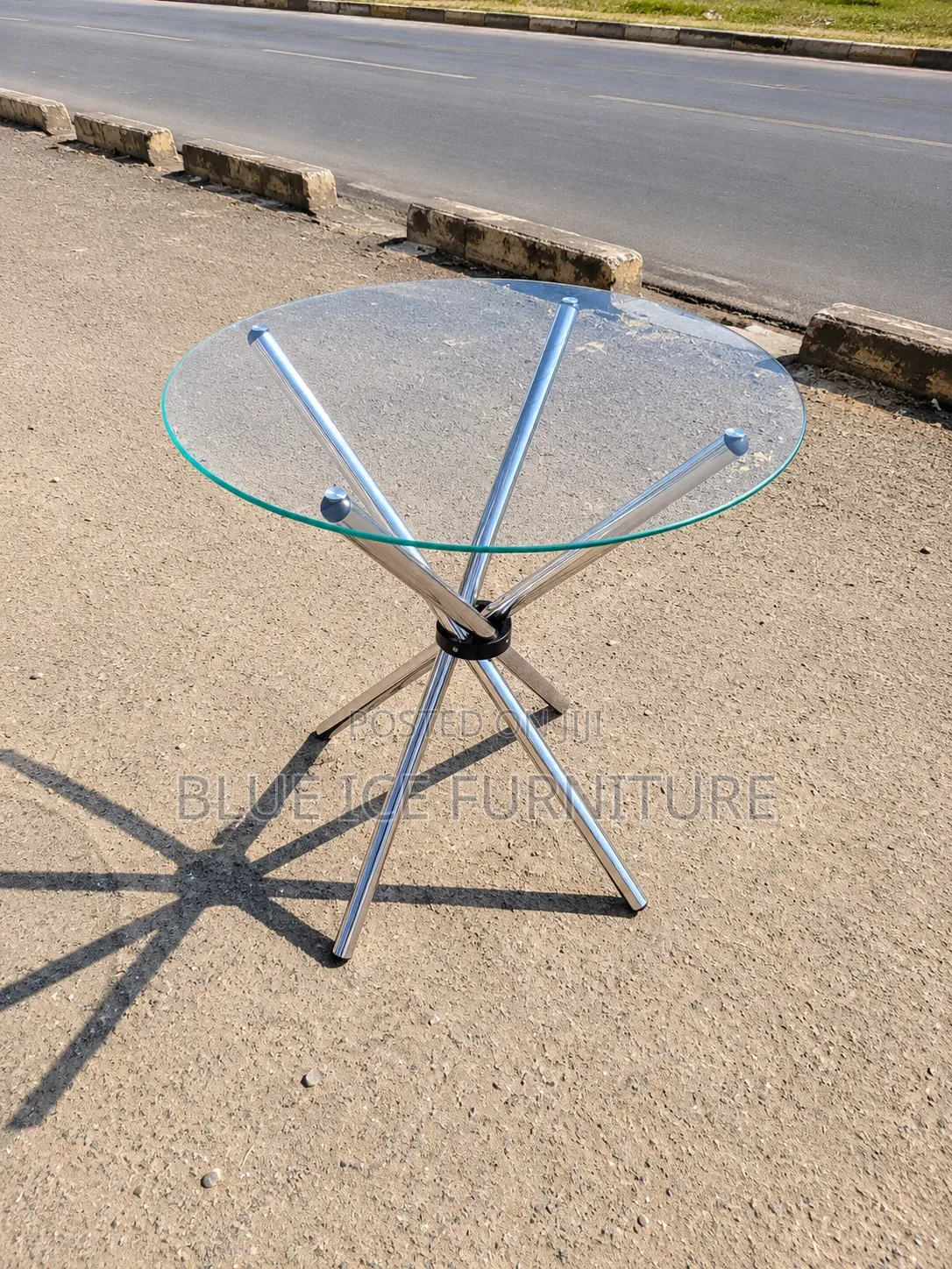 Transparent Modern Round Glass Coffee Table