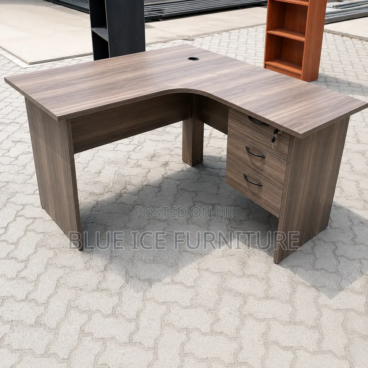 Modern Corner Workstation.With Secure Drawer Desk-L-Shape