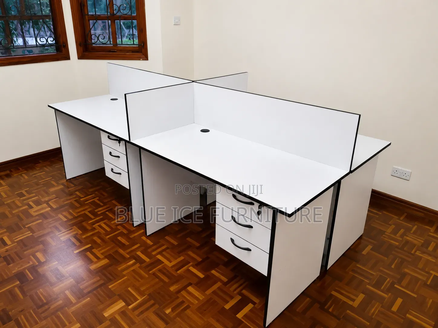 Modern 4-Seater Office Workstation Desk Durable MDF