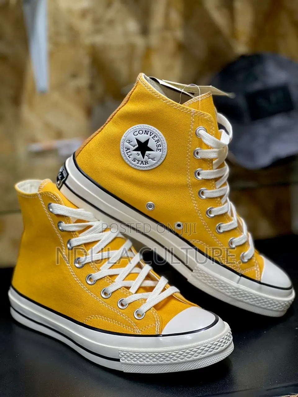 High Top Converse Chuck Taylor