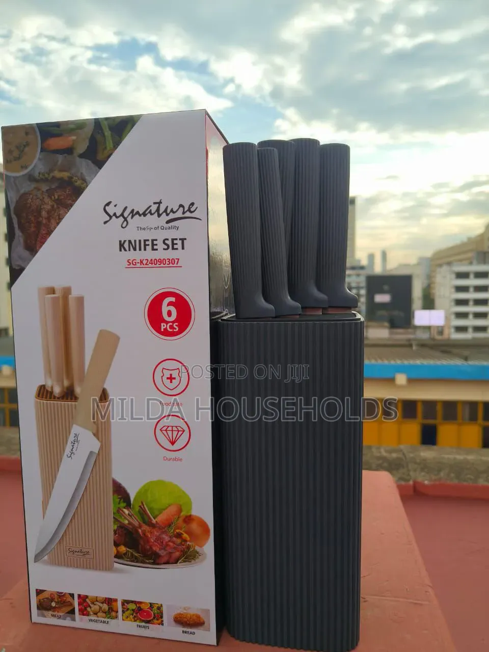 *Signature Knife Set