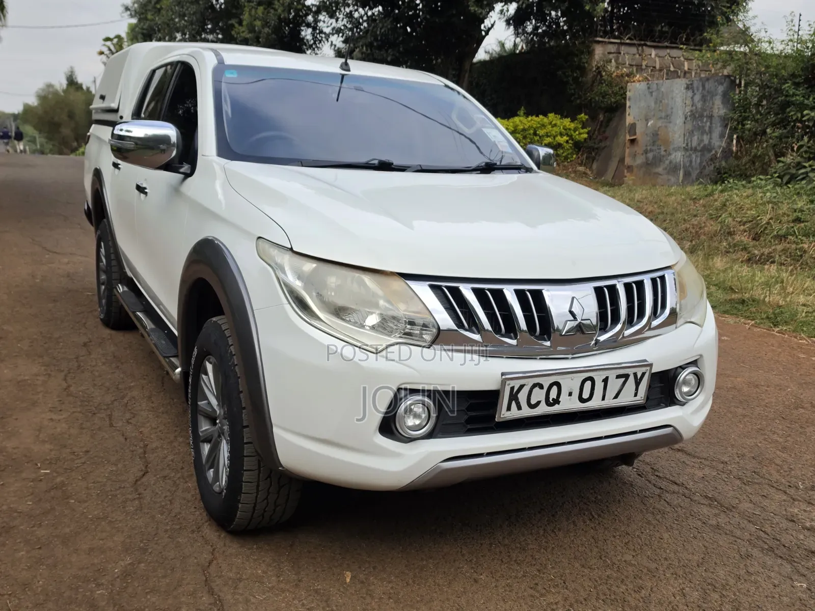 Mitsubishi L200 Double Cab 2.2 4WD 2016 Pearl