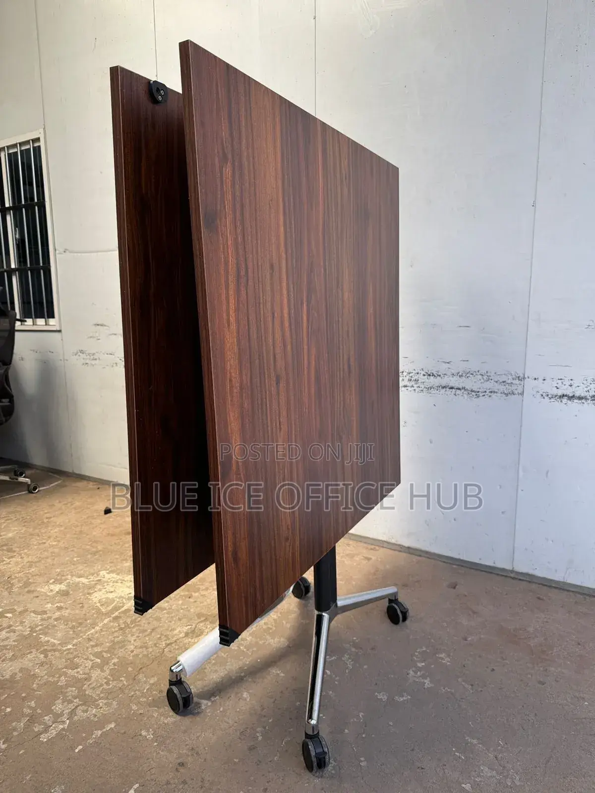 2.4m Modern Foldable Conference Table