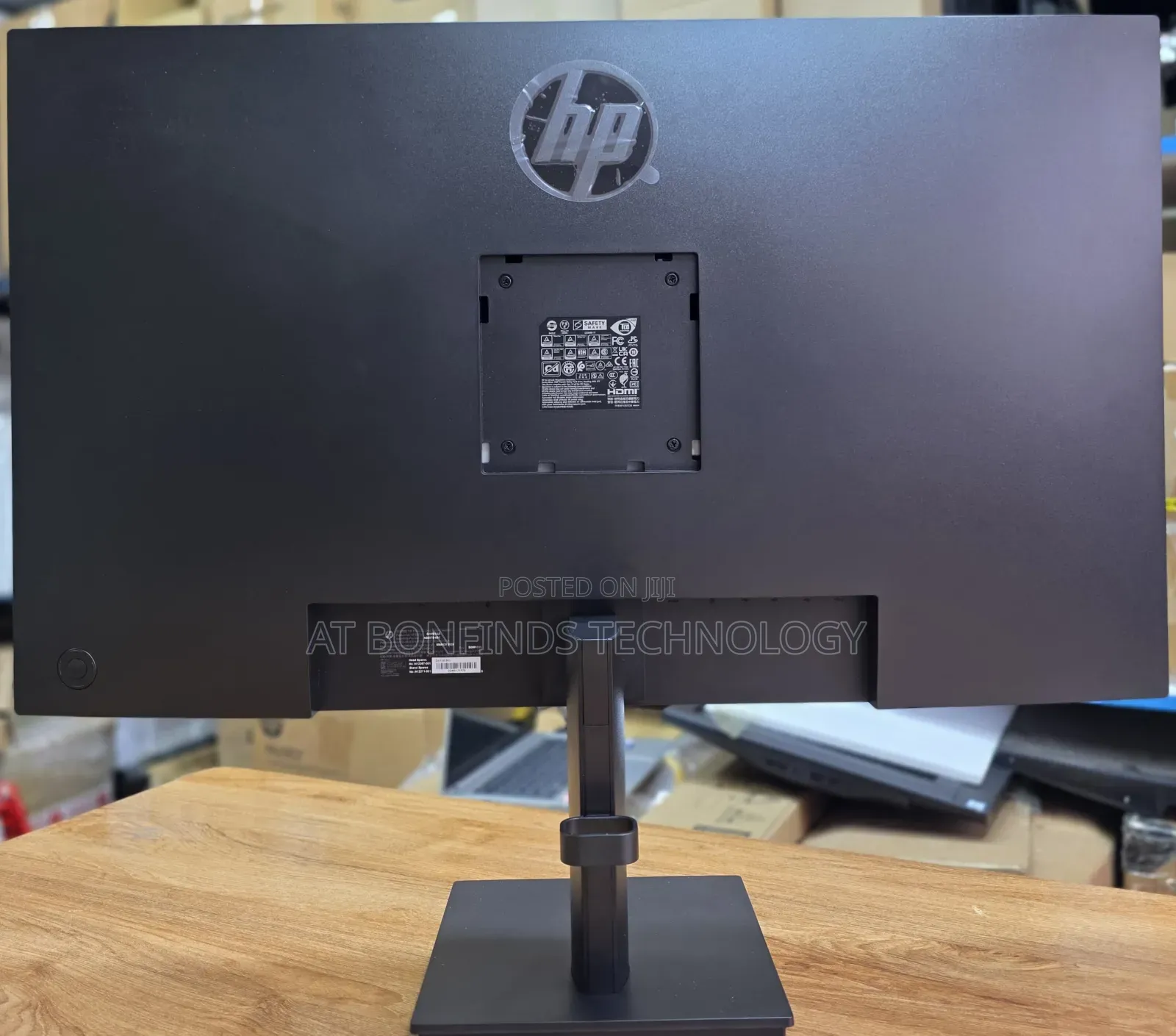 HP P32u G5
32 Inch QHD (2560*1440)
