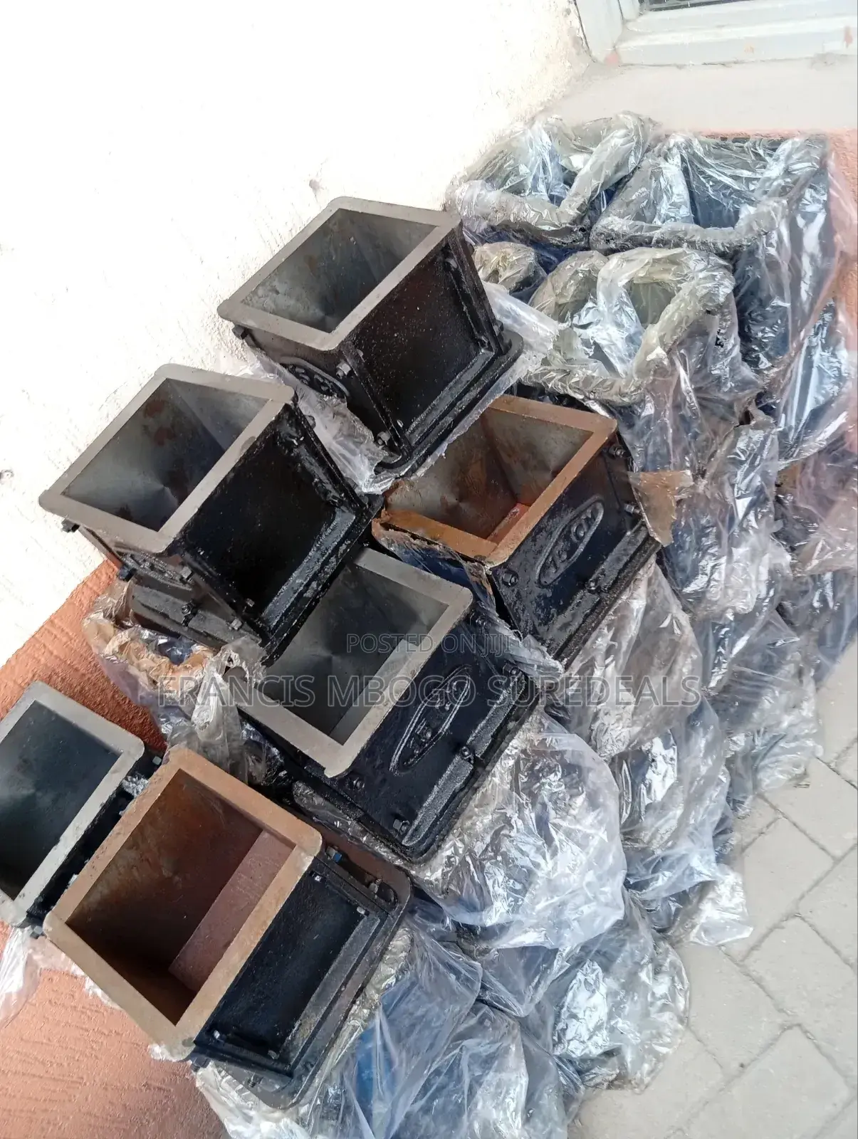 Laboratory Test Cubes Moulds