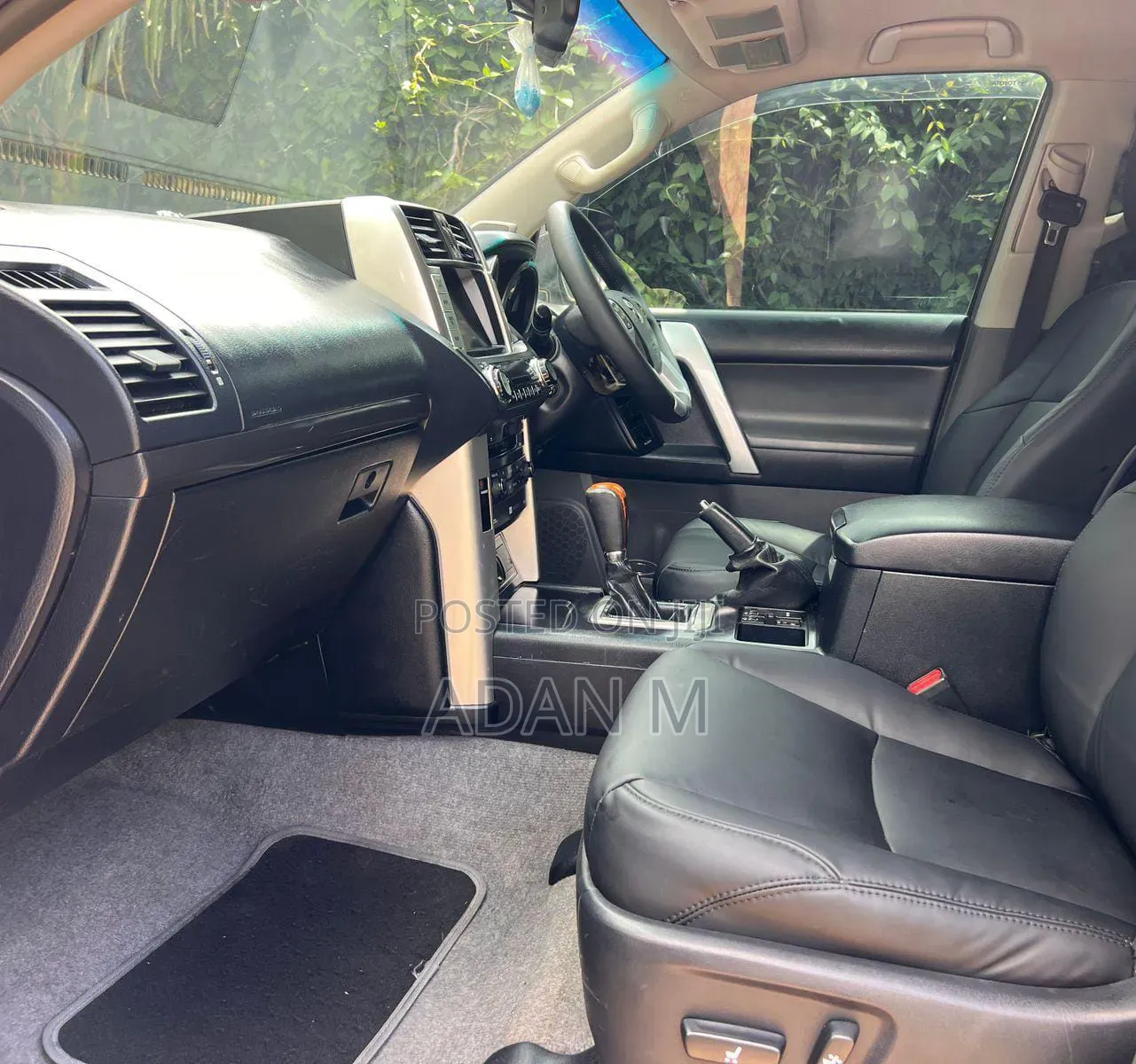 Toyota Land Cruiser Prado 2011 Black
