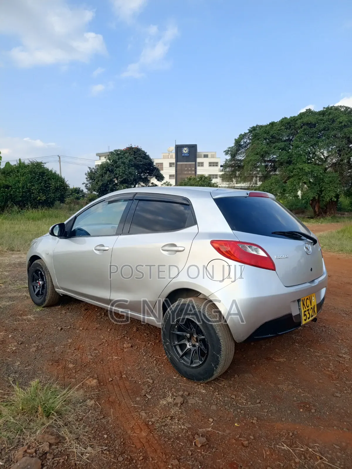 Mazda Demio 2012 Silver