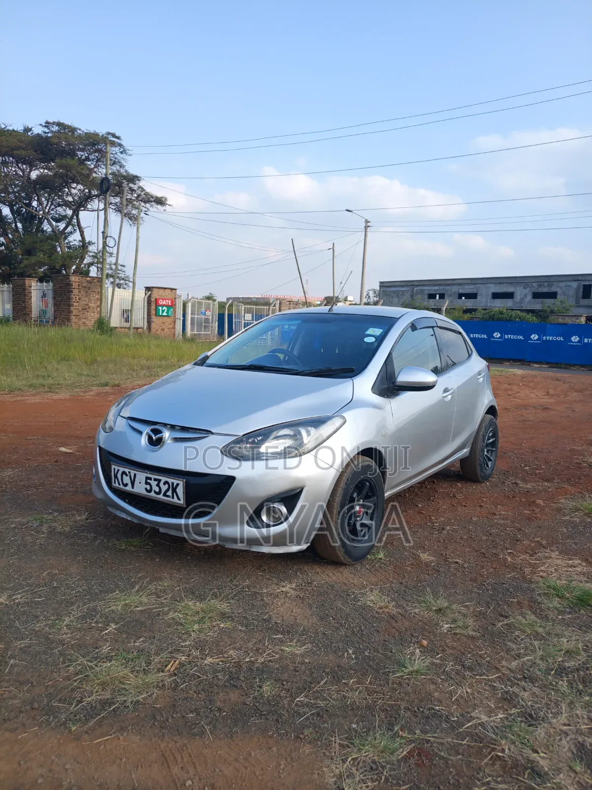 Mazda Demio 2012 Silver