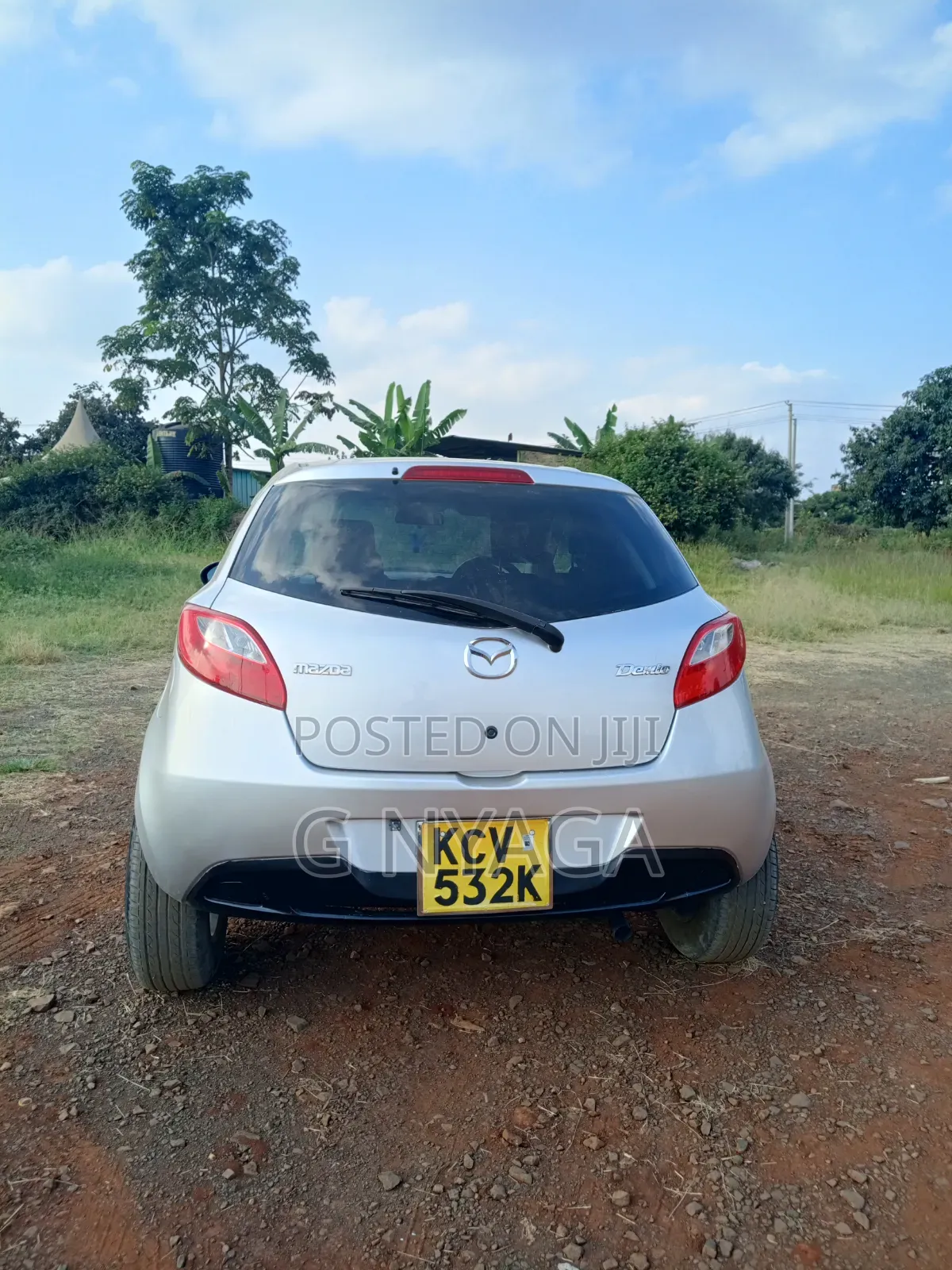 Mazda Demio 2012 Silver