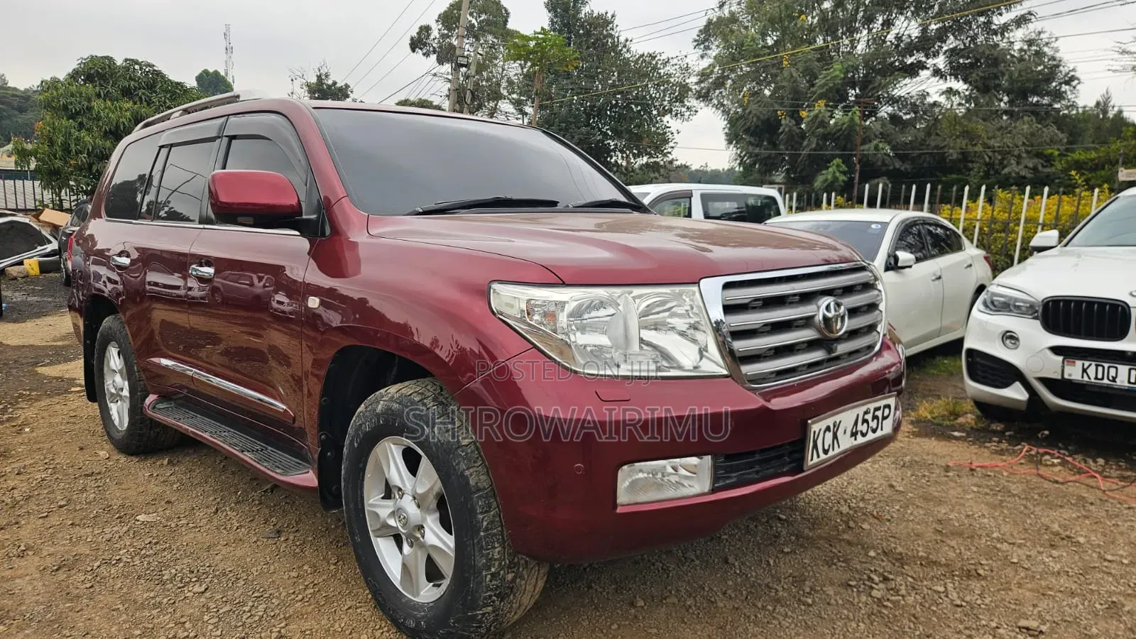 Toyota Land Cruiser 2010 Red