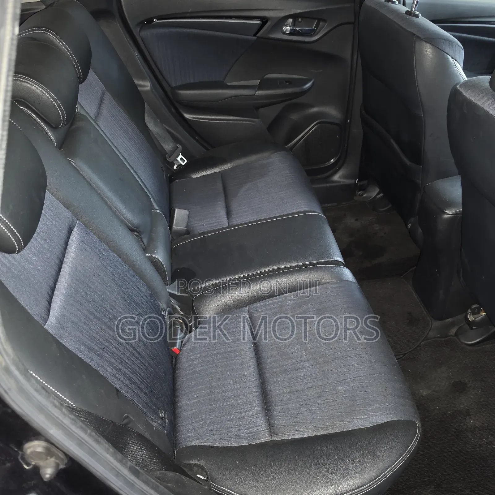 Honda Fit Shuttle 2020 Purple