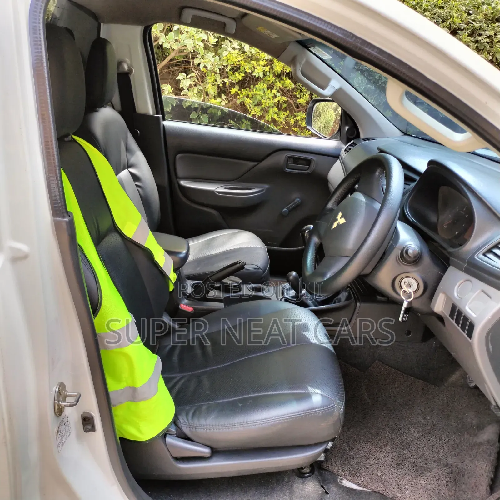 Mitsubishi L200 2018 White