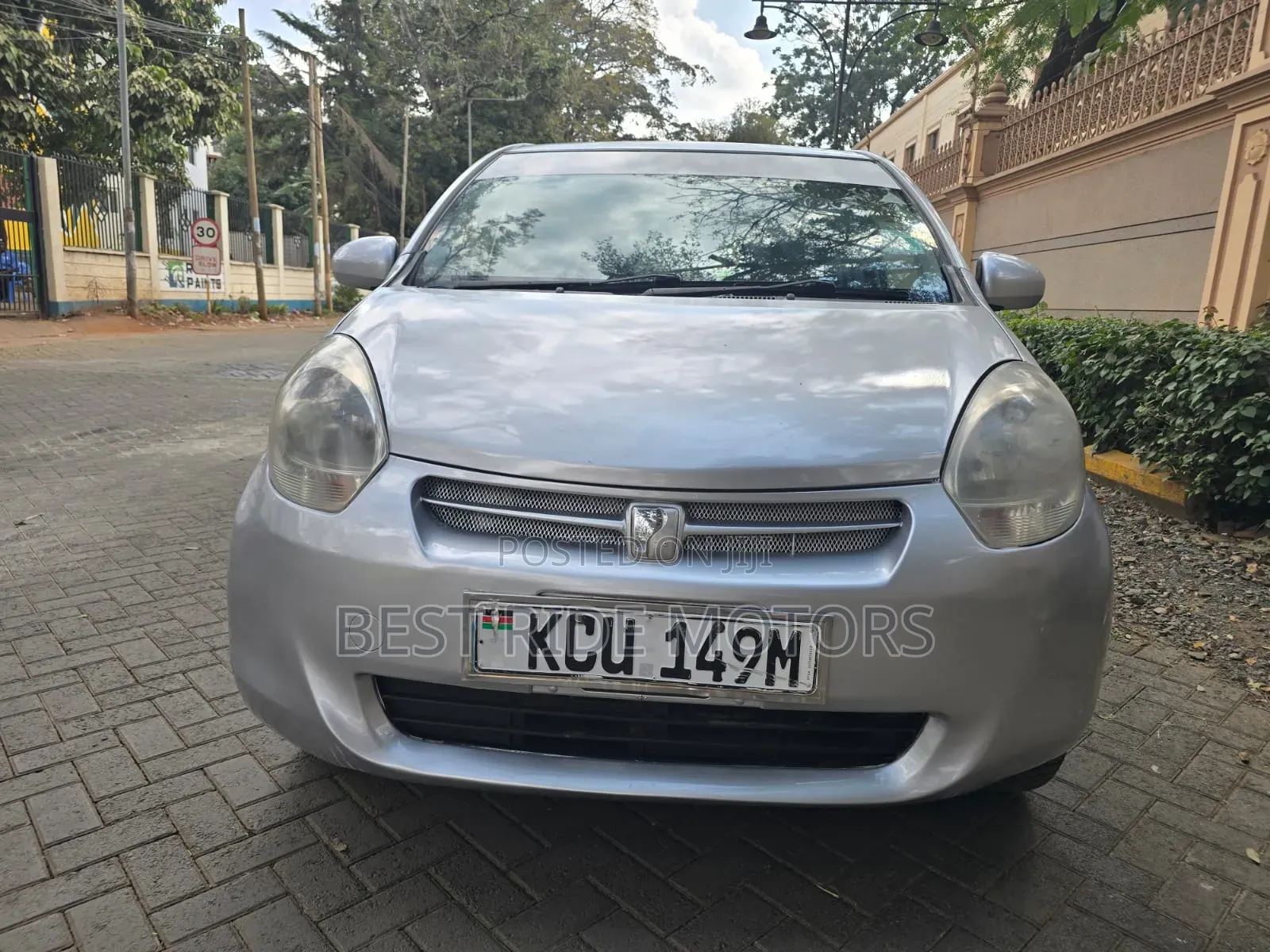 Toyota Passo 2012 Black