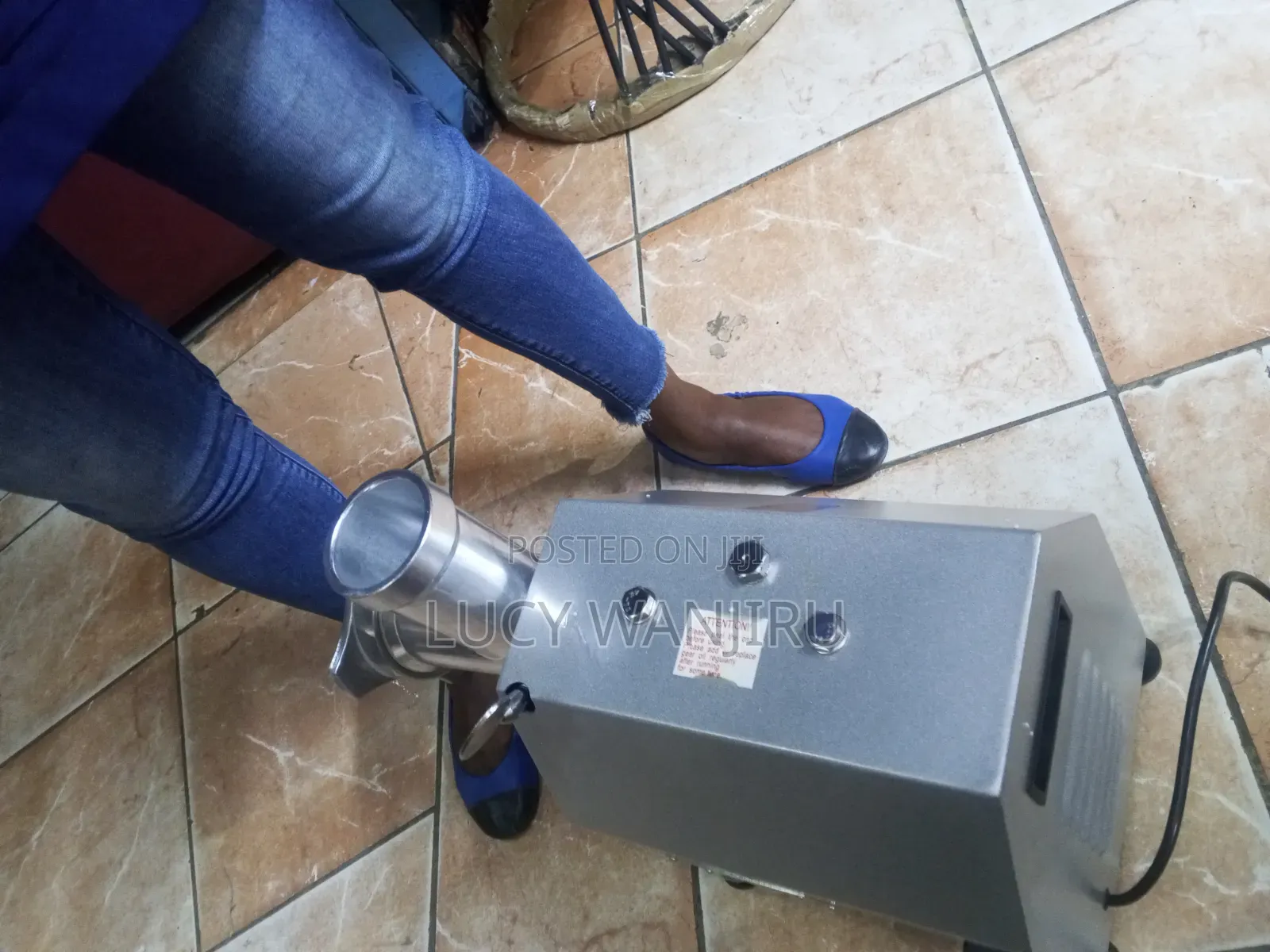Reverse M22 Meat Mincer