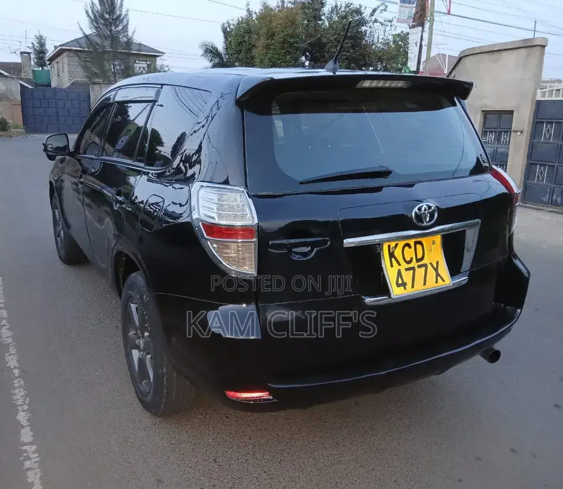 Toyota Vanguard 2008 Black