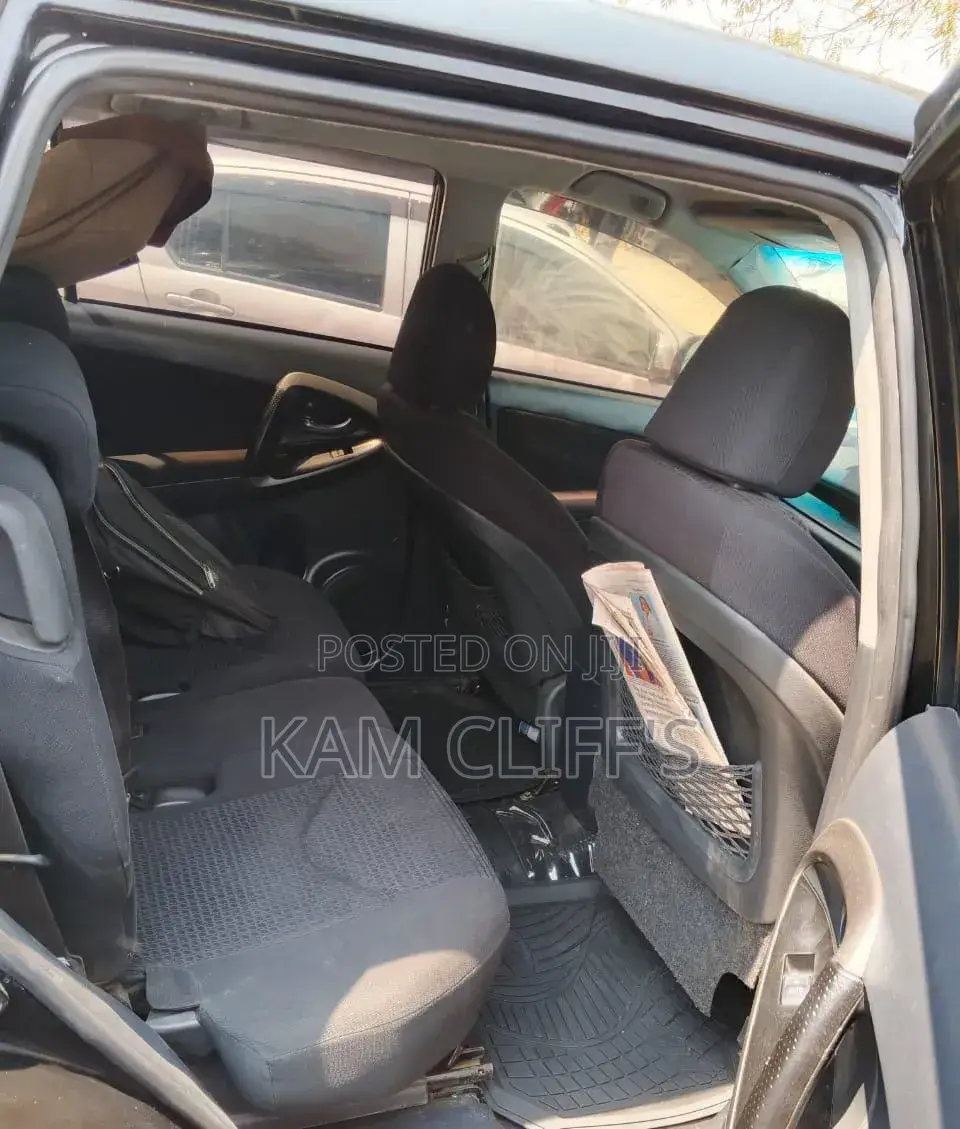 Toyota Vanguard 2008 Black