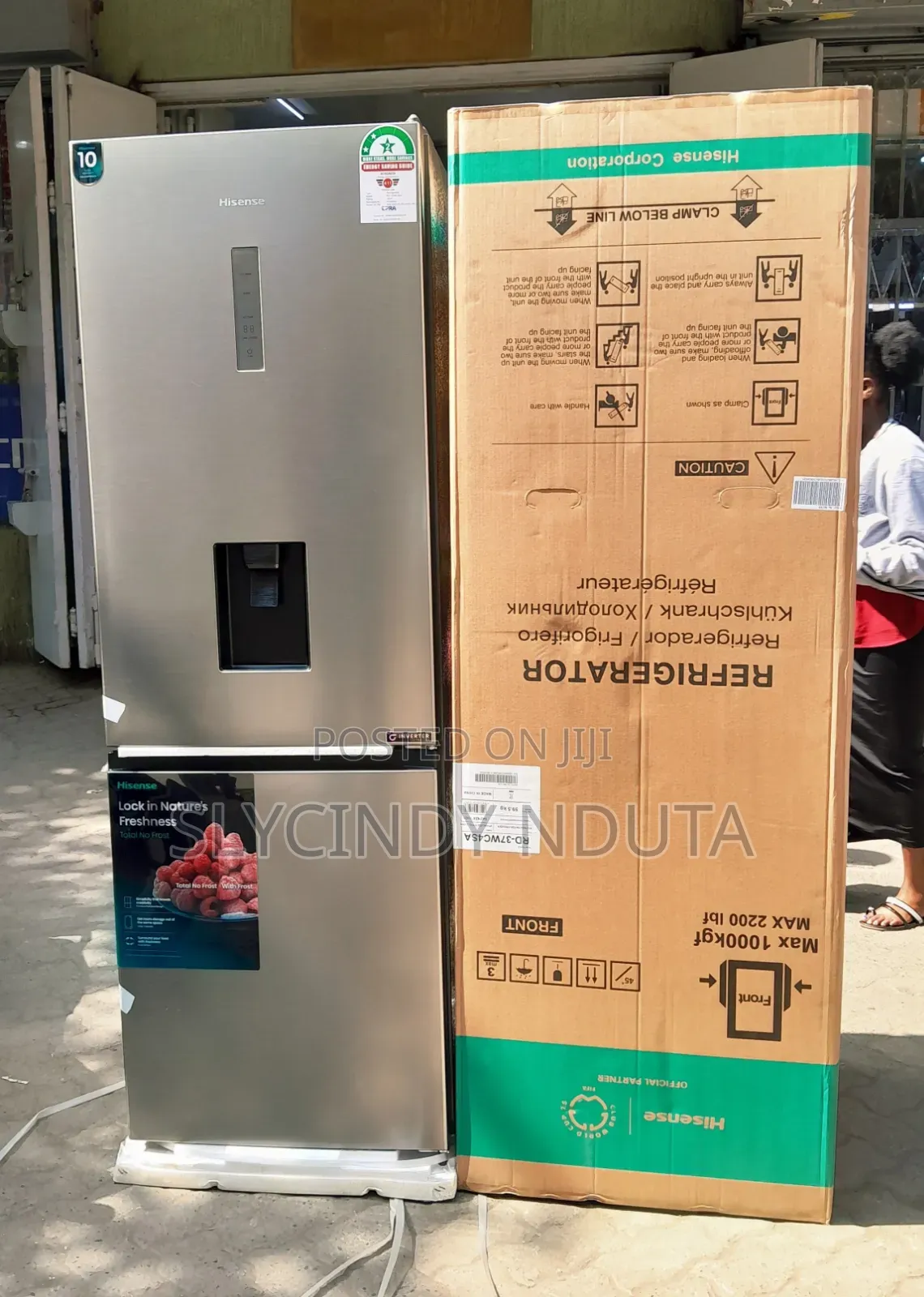 Hisense Refrigerator RD-37WC4SA No-Frost 292Litres