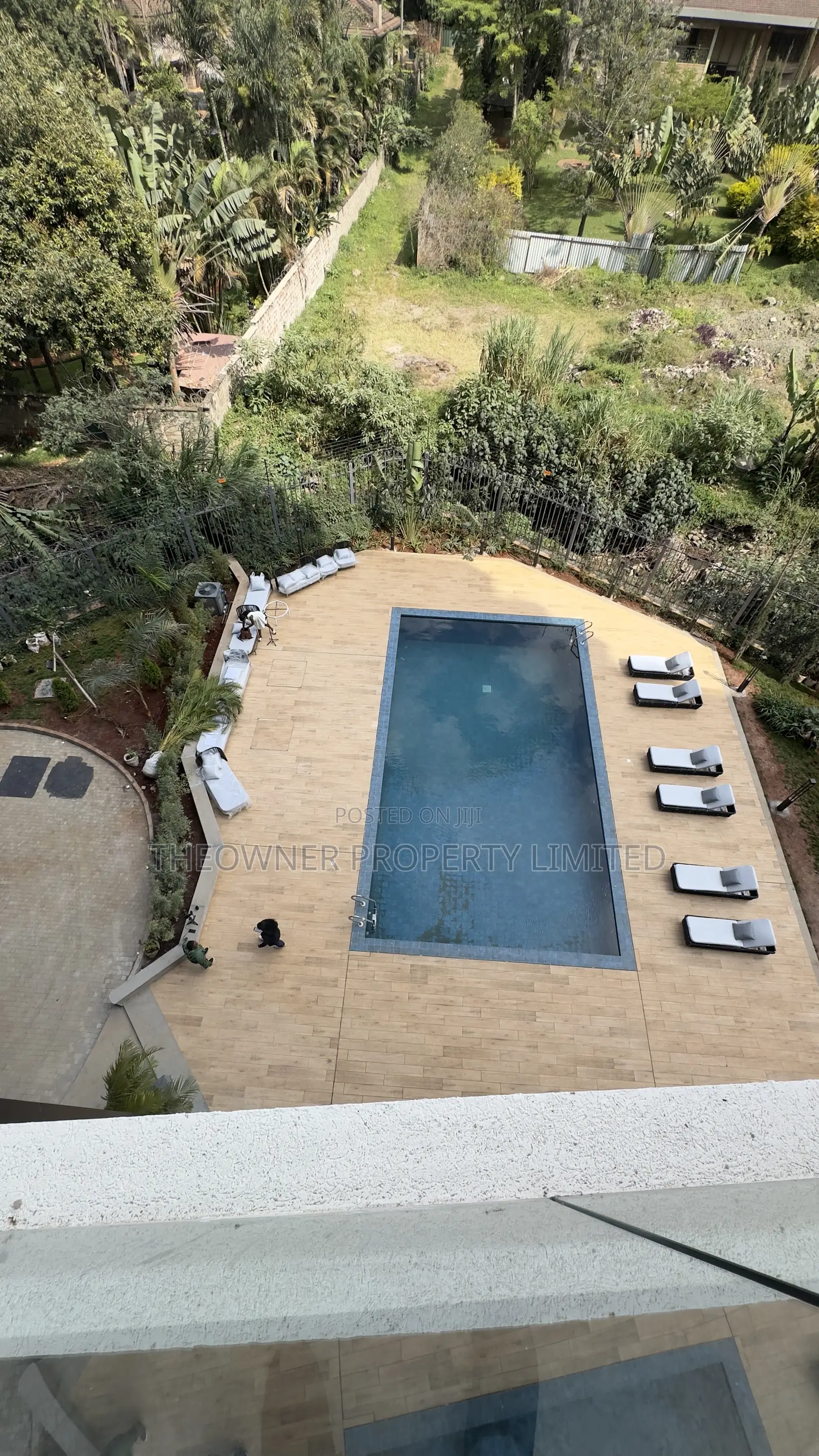 Furnished 1bdrm Apartment in Devine Residence, Riverside Estate