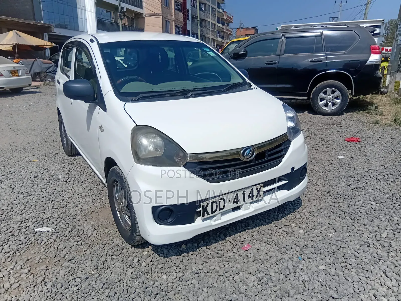 Daihatsu Mira 2014 White