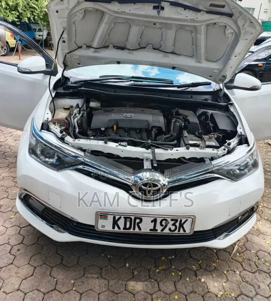 Toyota Auris 2017 White