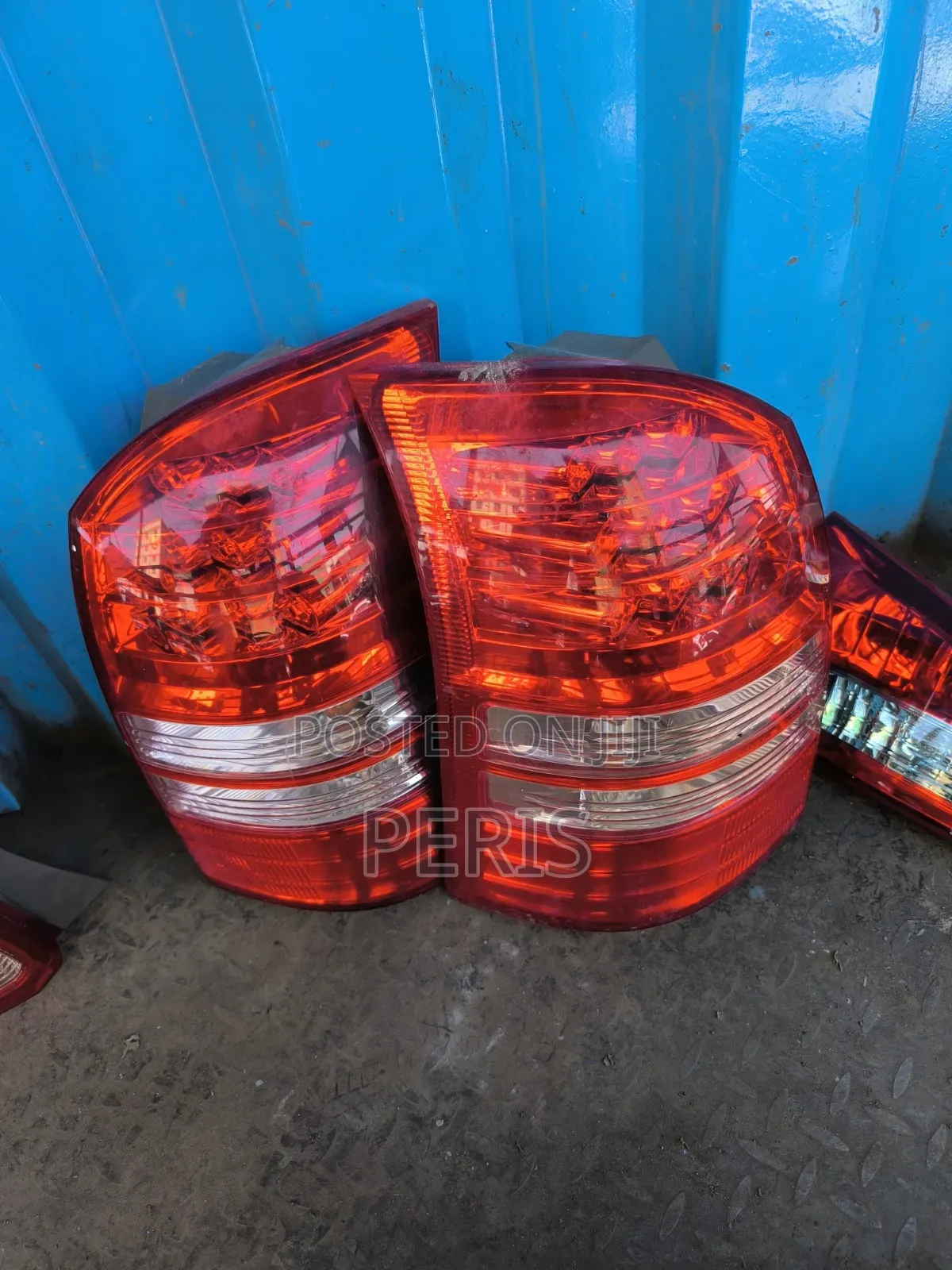 Toyota Wish 2002 Taillights