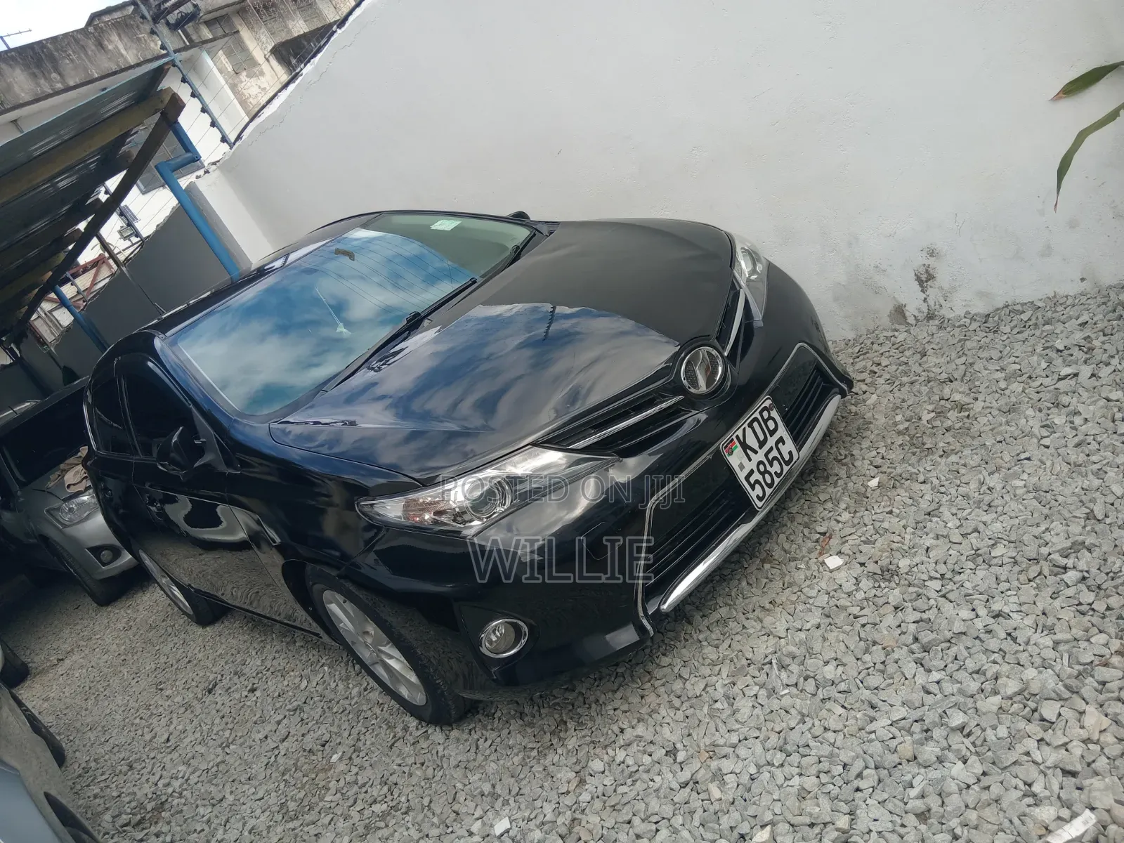 Toyota Auris 2014 Black