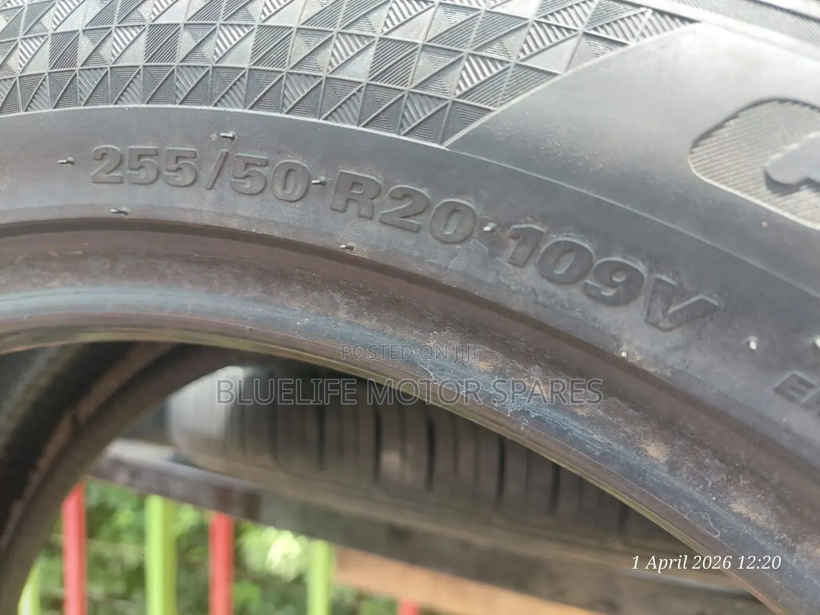 KUMHO TIRE 255/50r20 Made in Vietnam  Like New. 2pcs Only.