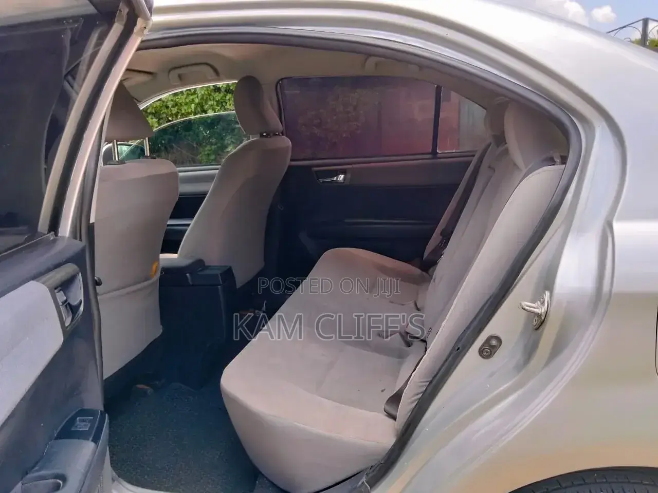 Toyota Axio 2014 Silver