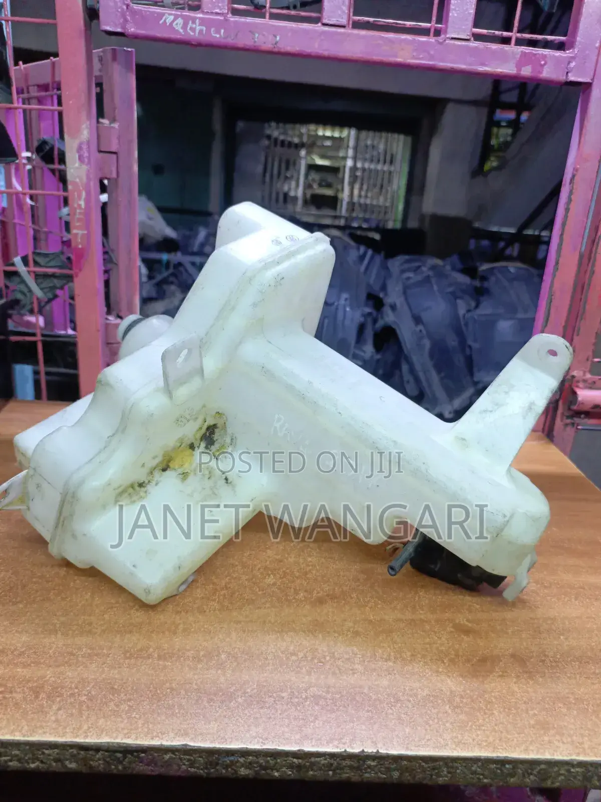 Toyota RAV4 New Model Washerbottle/Washertank