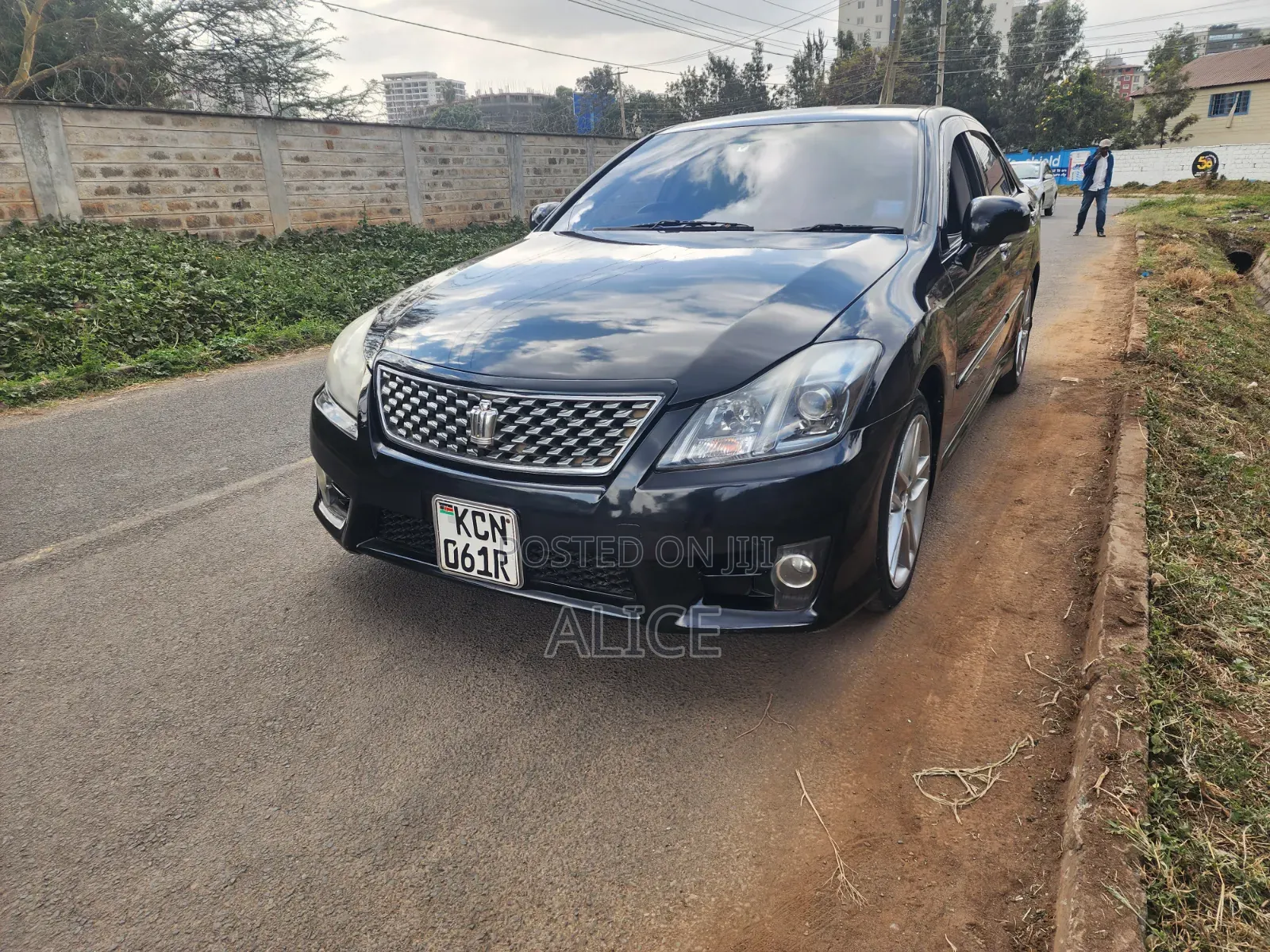 Toyota Crown 2011 Black