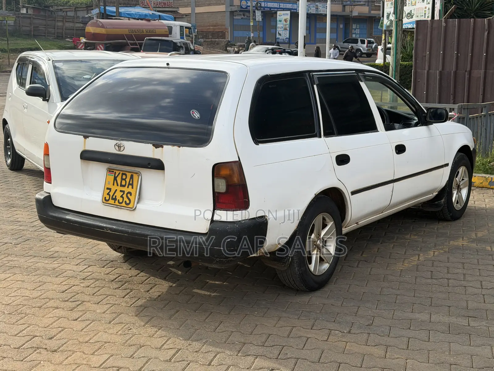 Toyota Corolla 2002 White