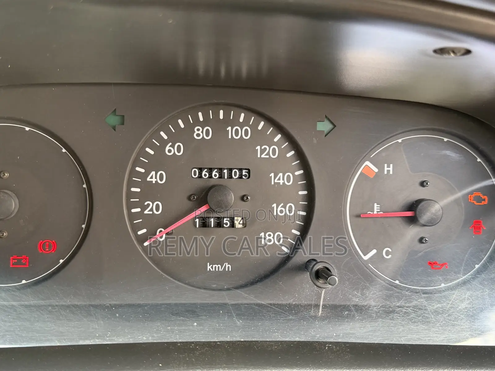 Toyota Corolla 2002 White
