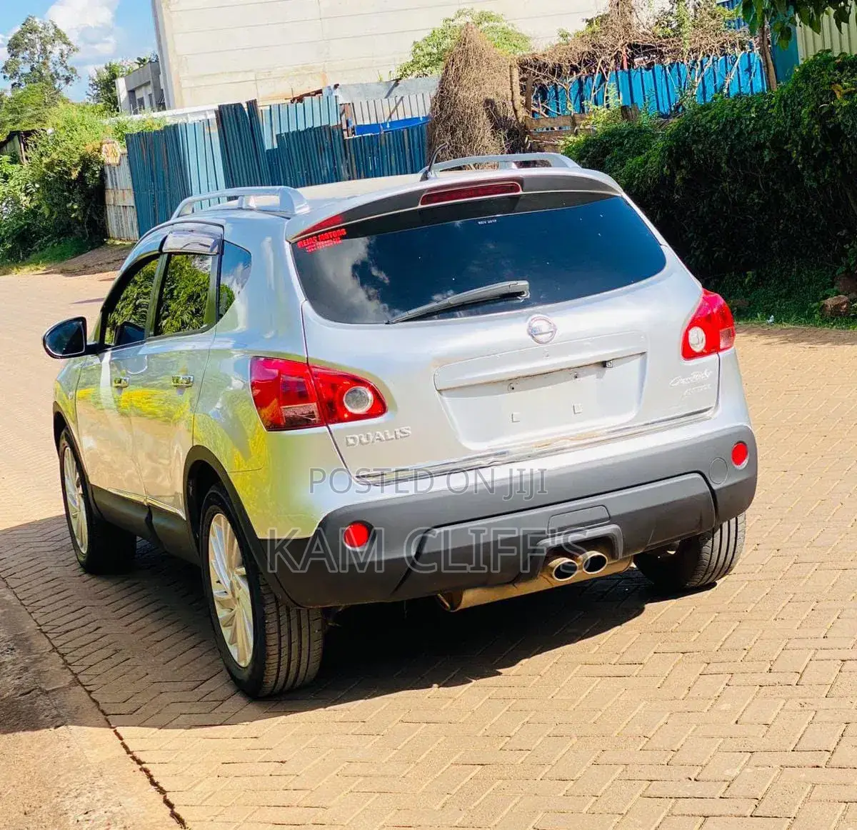 Nissan Dualis 2012 Silver