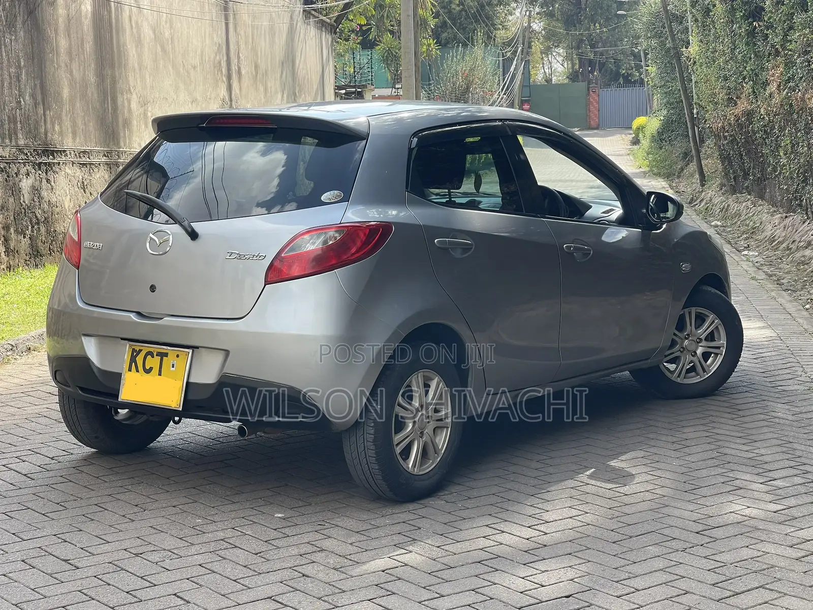 Mazda Demio 2012 Gray