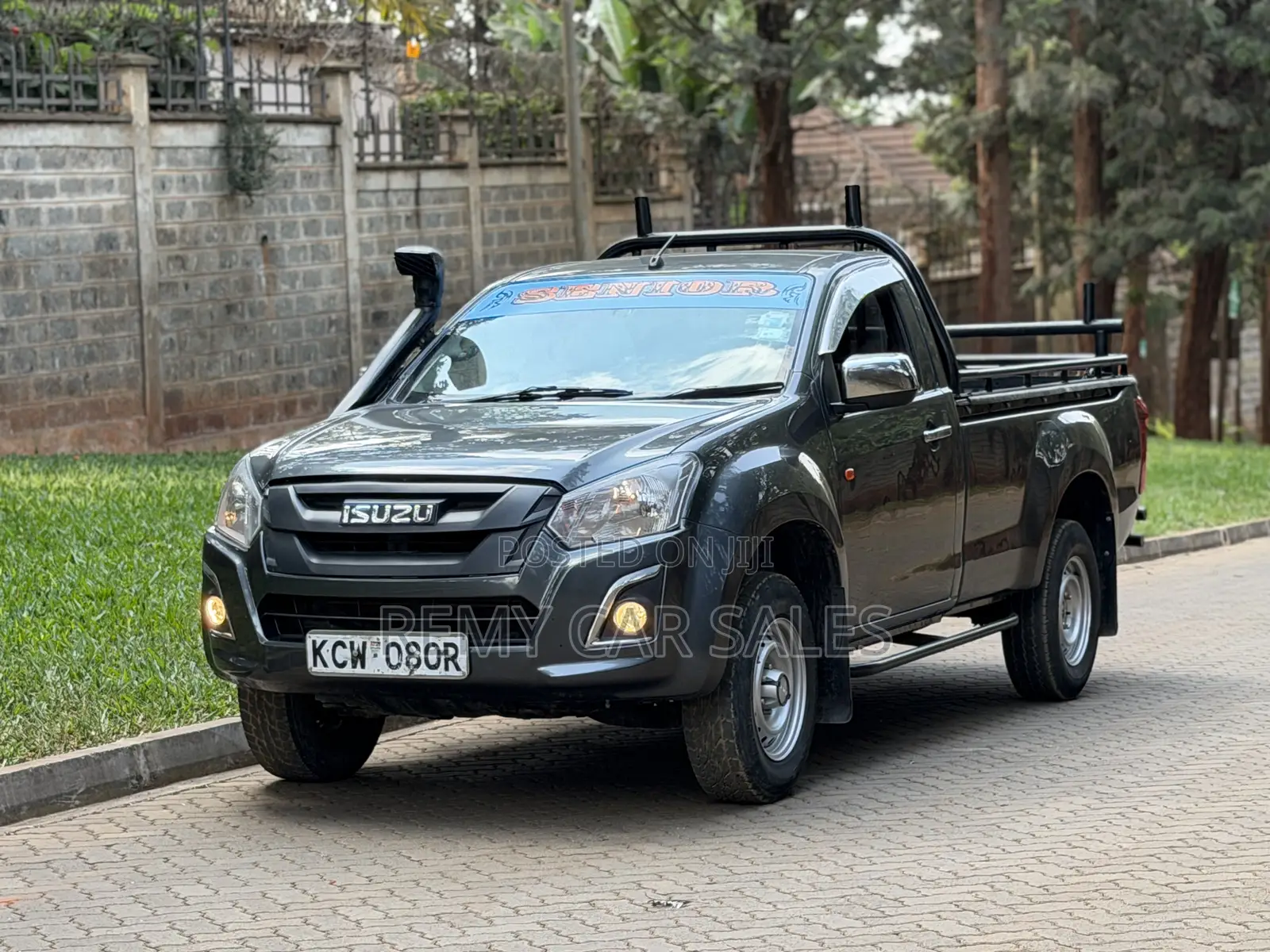 Isuzu D-MAX 2019 Gray